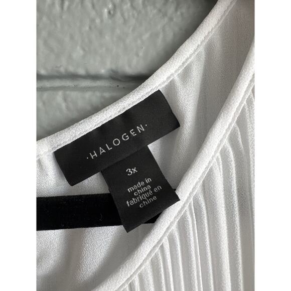 Women's Halogen Plus Size Pleated Flowy White Tank size 3X Careerwear Minimalist - Picture 2 of 3